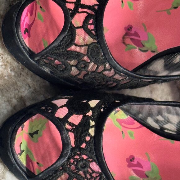 Betsey Johnson black lace stilettos - Picture 3 of 12